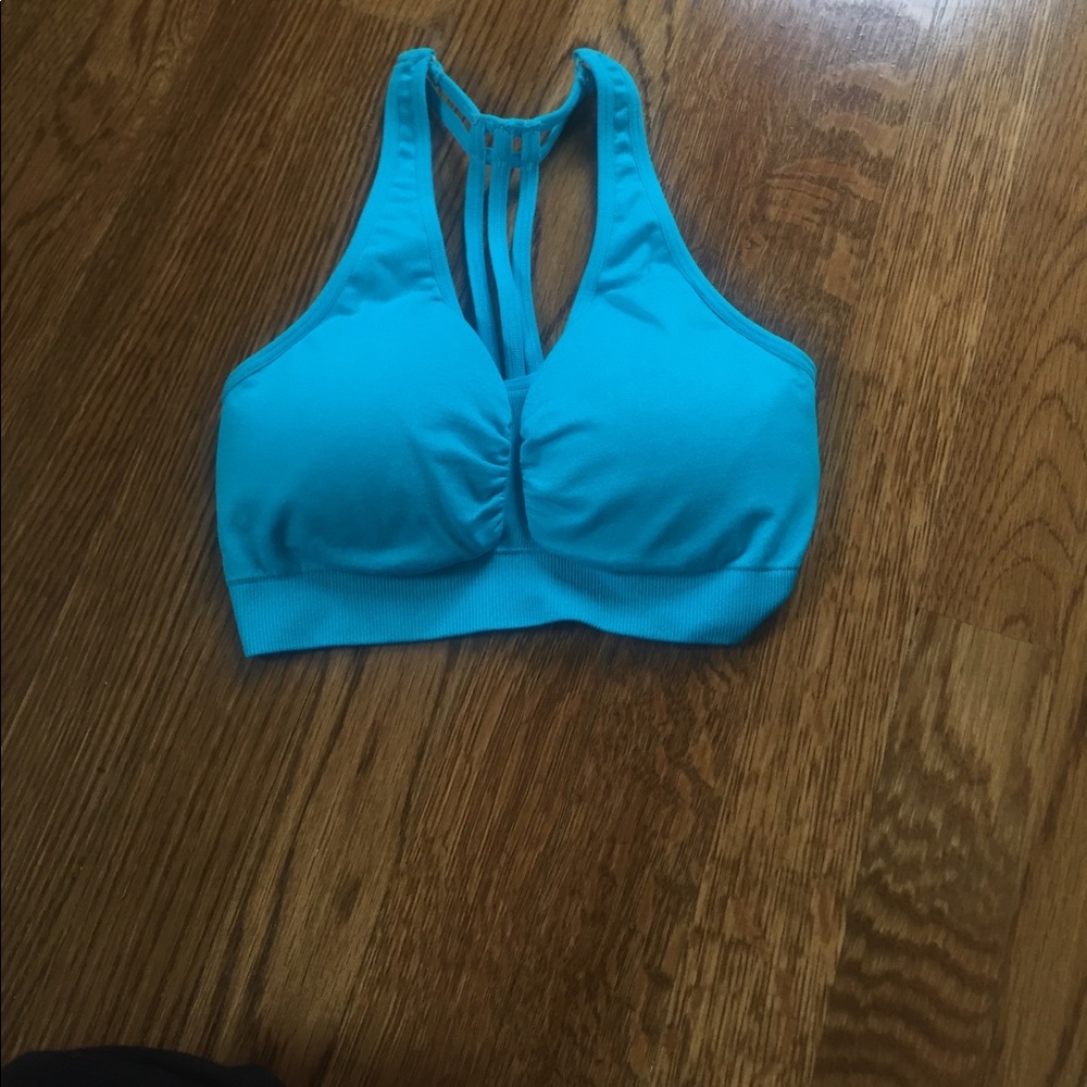 Sports bra