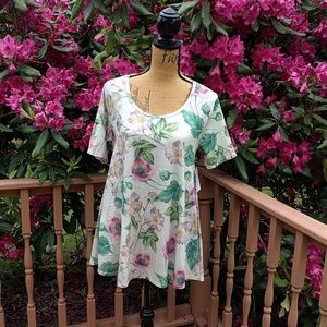 LulaRoe Floral Print Perfect T