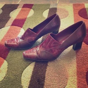 Red Franco Sarto heels! 👠