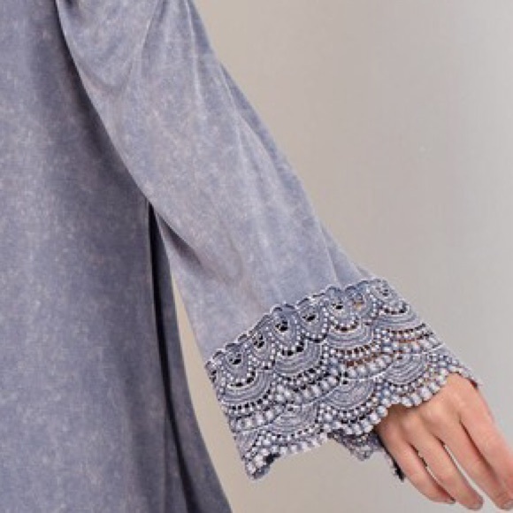 **Last 1** Denim Blue Cold Shoulder Washed Top - Picture 7 of 7