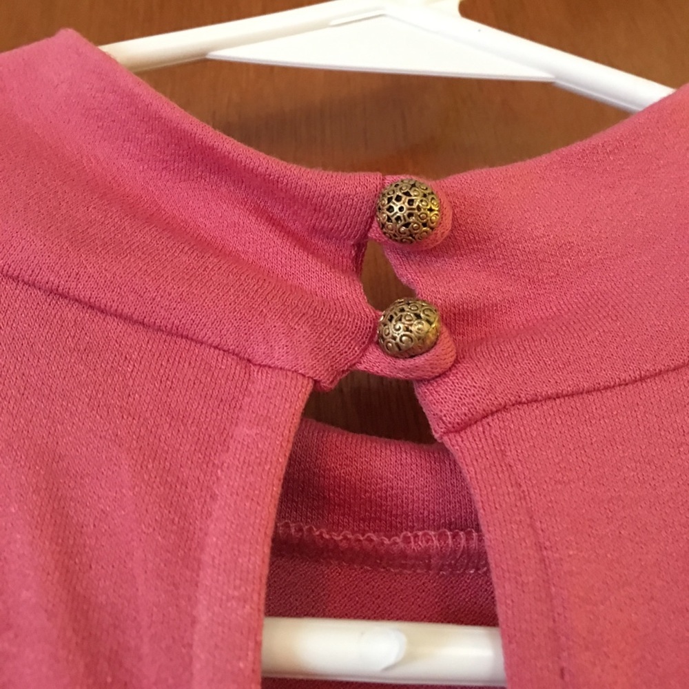 💗Pink Tunic💗 - Picture 3 of 4