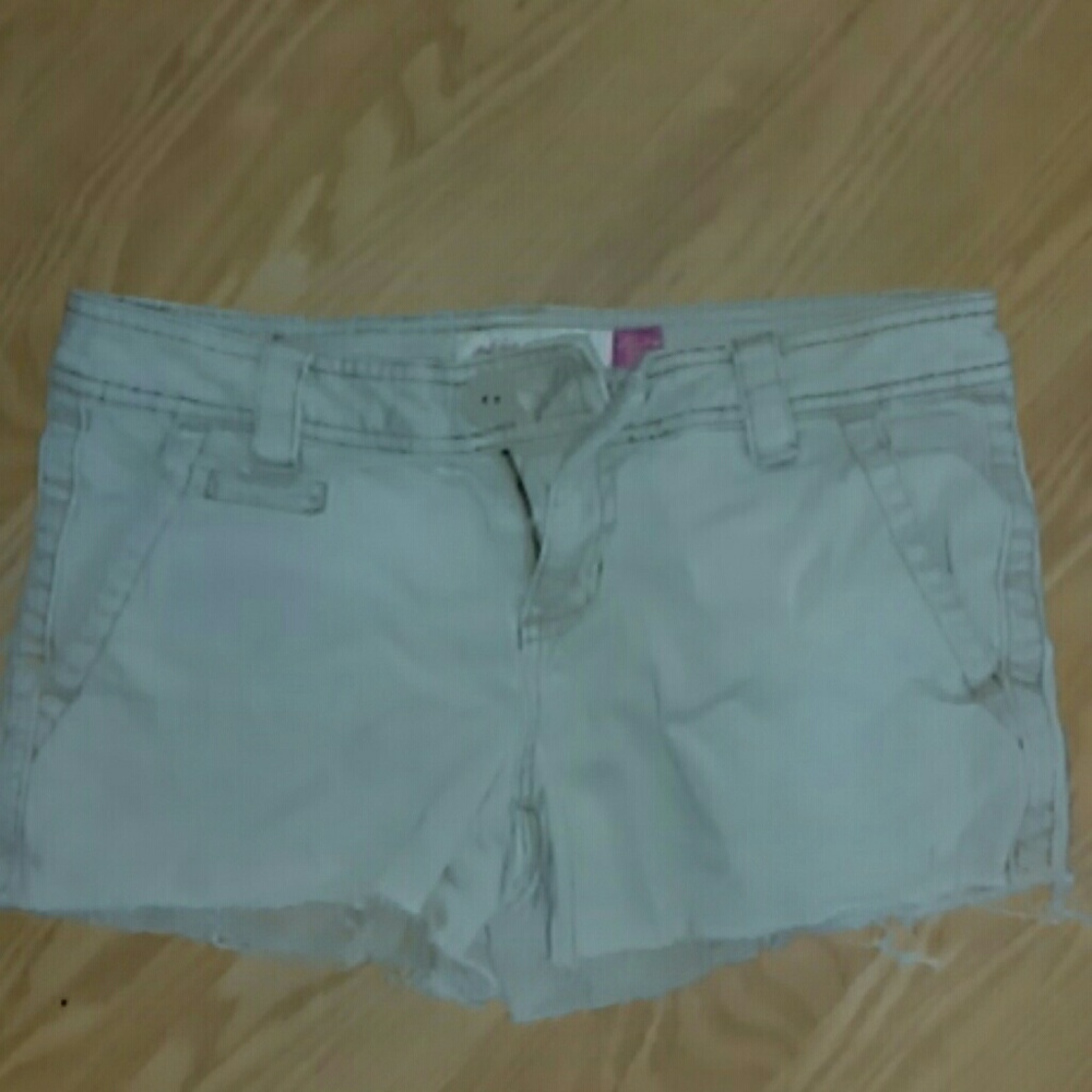 Khaki shorts