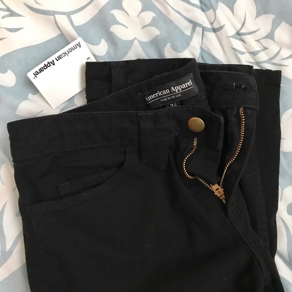 AA Stretchy Skinny Jean