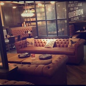 Meet your Posher, Team