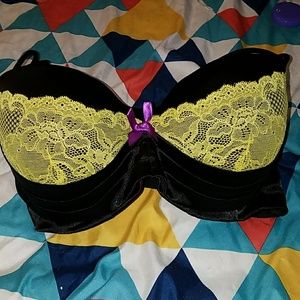 Very fun Cacique balcanette like bra