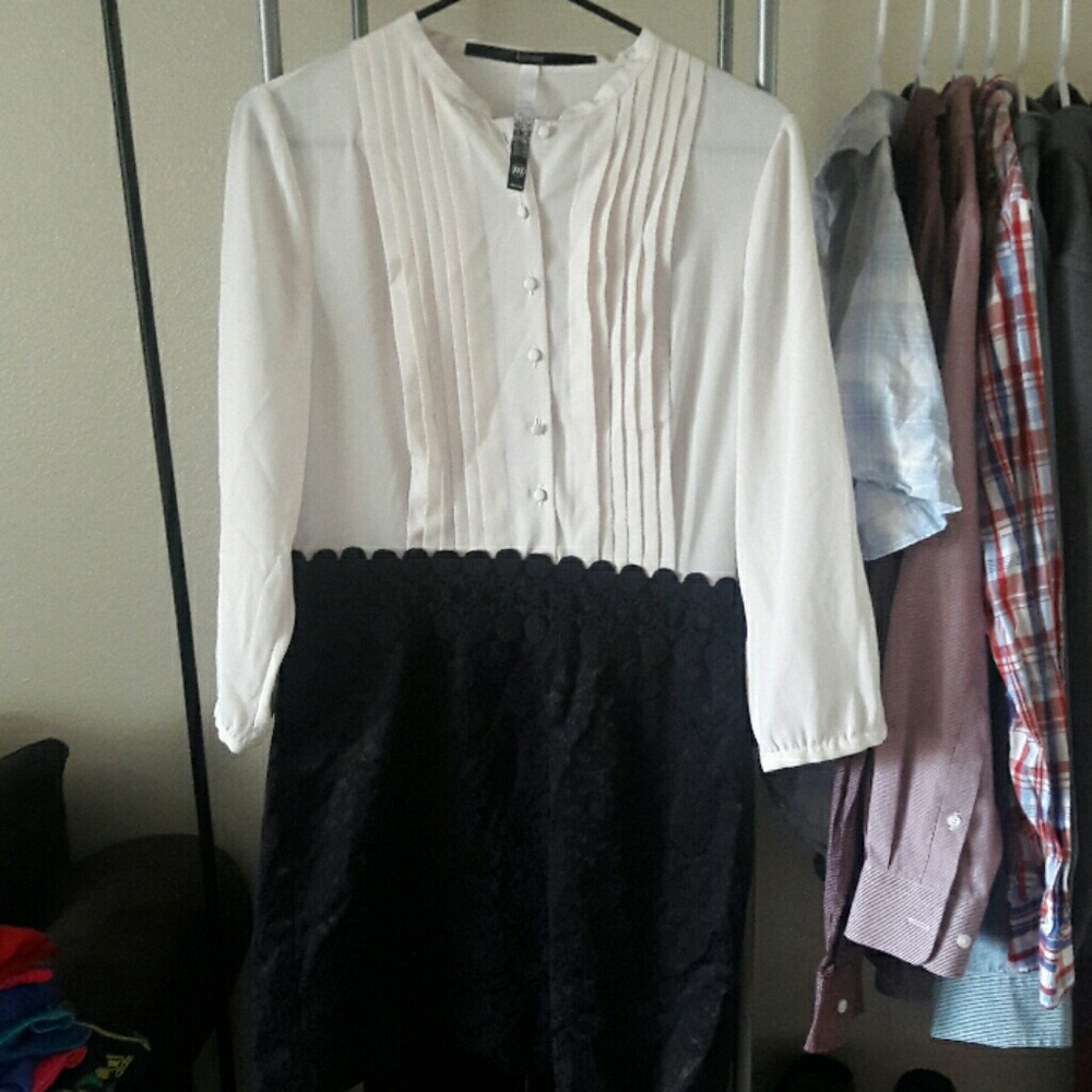 SOLD! Kensie Black and white dress