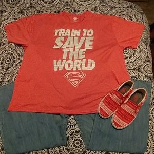 4X Superman Unisex T-Shirt NWOT Workout Wear