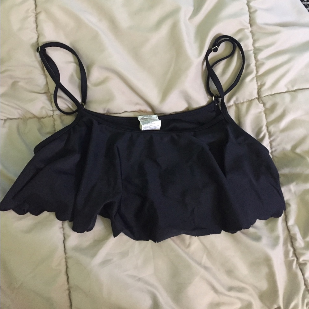 Flowy black Roxy swim top