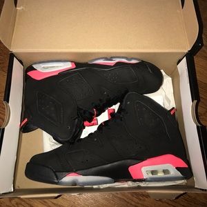 Air Jordan 6 "Black Infared"