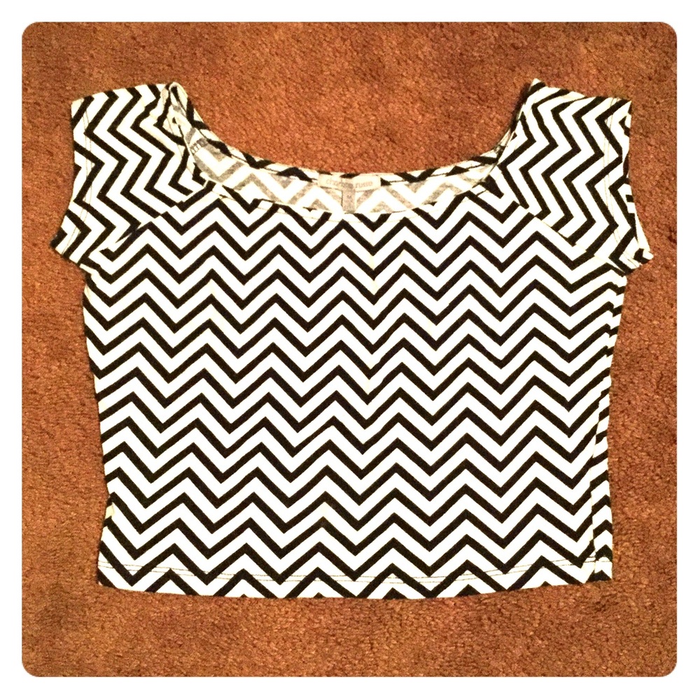 White and Black Chevron Crop Top