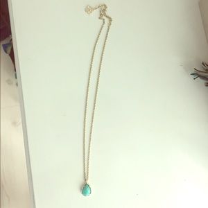 Kendra Scott necklace