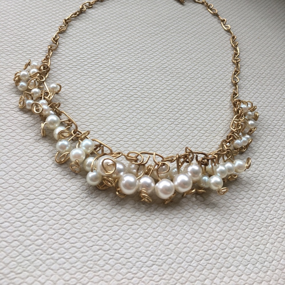 Handmade pearl necklace
