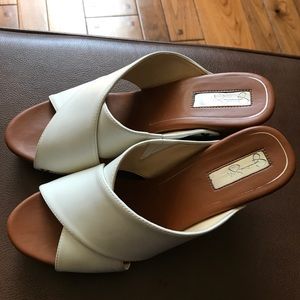 Jessica Simpson Wedges