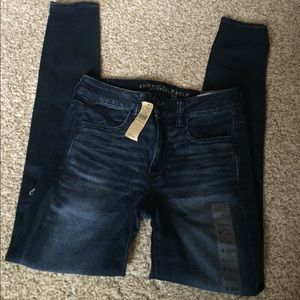 American Eagle dark wash size 6 jeggings