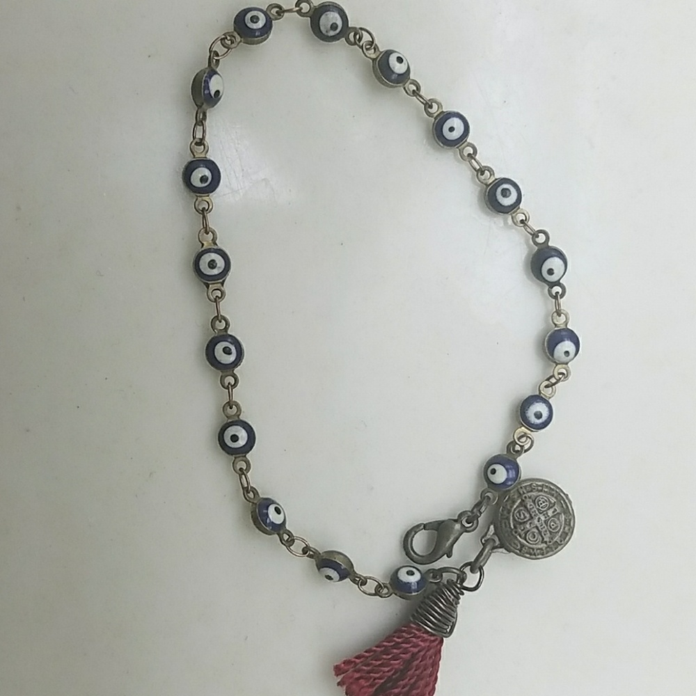 Eye Bracelet..Beautiful!