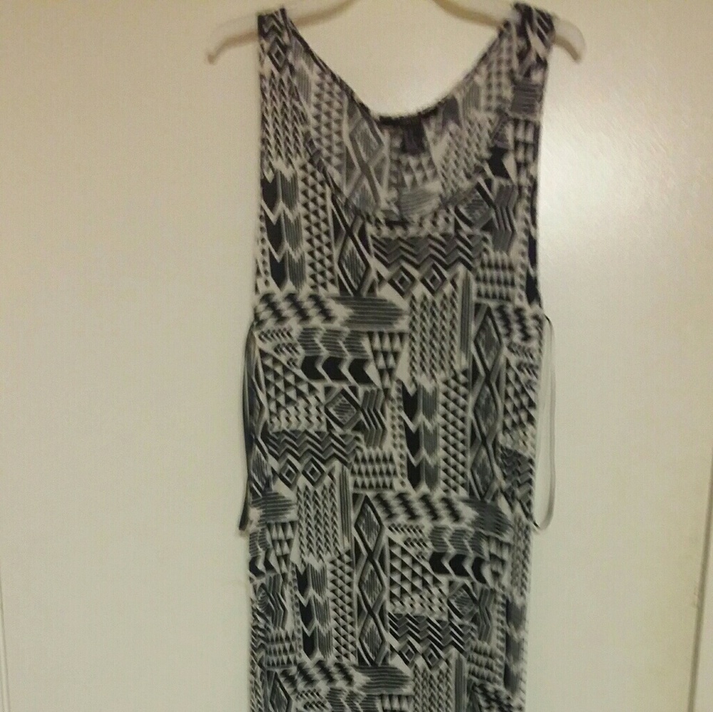 Vintage long dress black and white