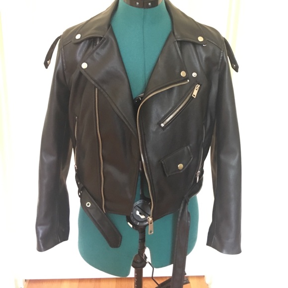 Zara Jackets & Blazers - Zara - Leather Jacket (MEDIUM)