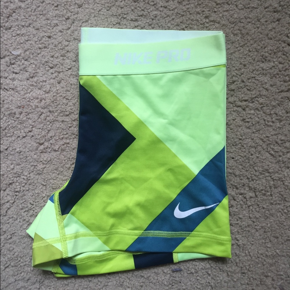 Geometric Nike Pro Shorts
