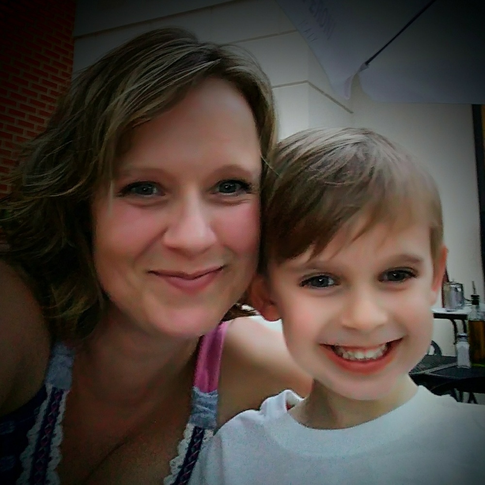 Meet your Posher, Whitney