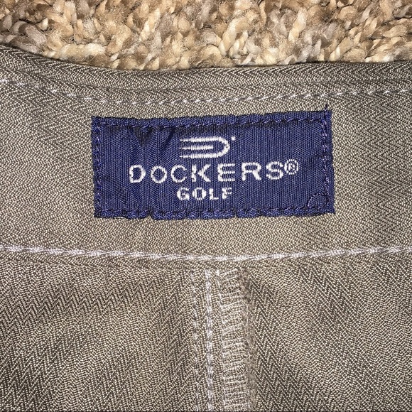 Men's size 36 Dockers Golf shorts - Picture 3 of 4