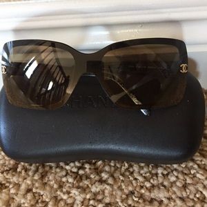 Chanel shield sunglasses, Authentic