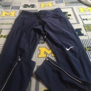 Large Macy blue Nike running tights