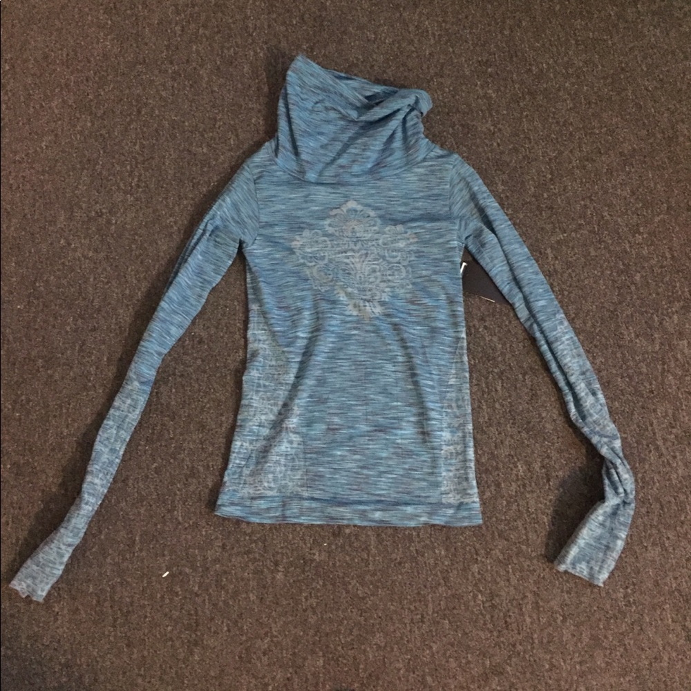 Workout shirt