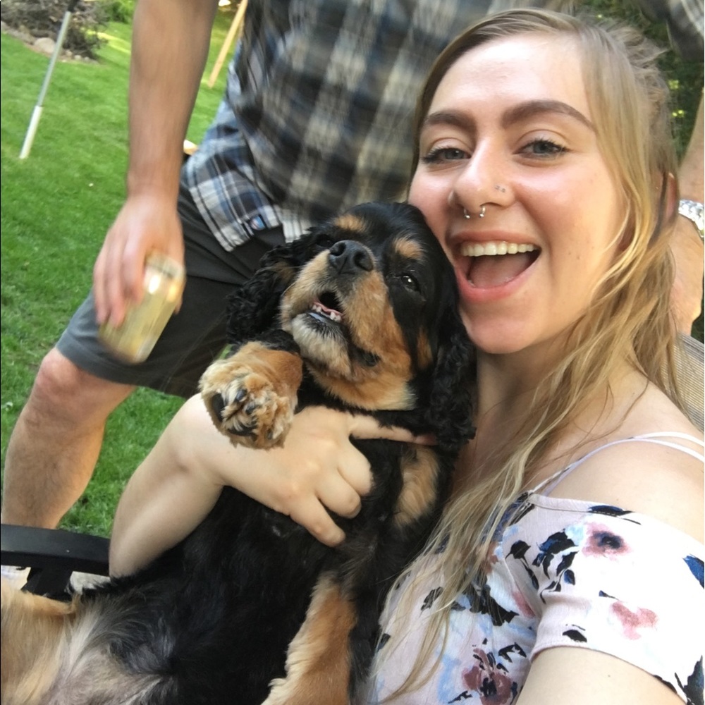 Meet your Posher, Molly
