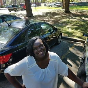 Meet your Posher, Tonja