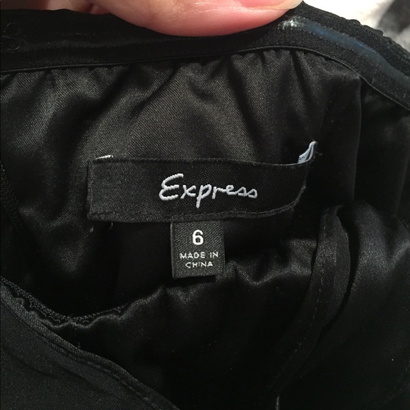 Express LBD - Picture 4 of 5