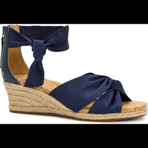 UGG Women's Starla Navy Textile Wedge