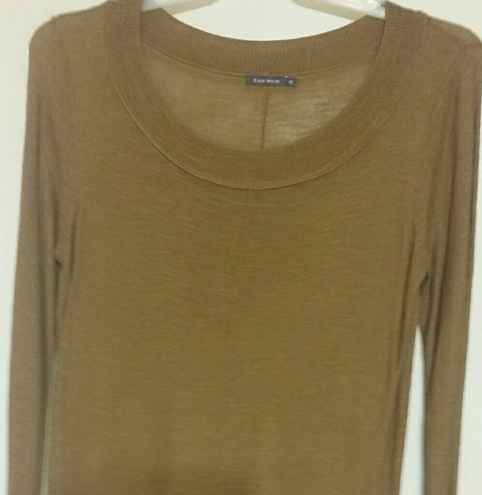 Long light sweater . From Europe