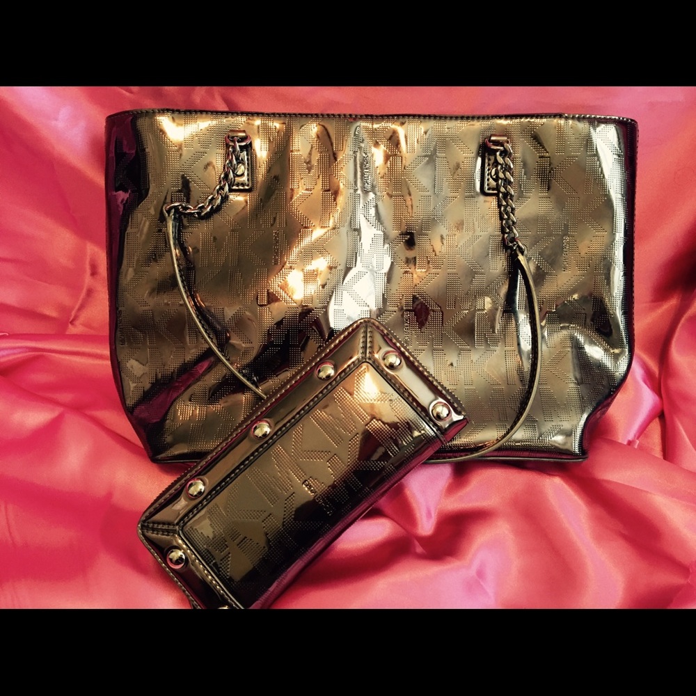 Metallic Michael Kors Purse and Wallet Set