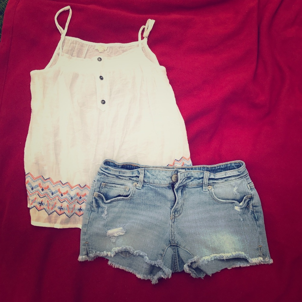 Light Wash Distressed Jean Shorts | Aeropostale