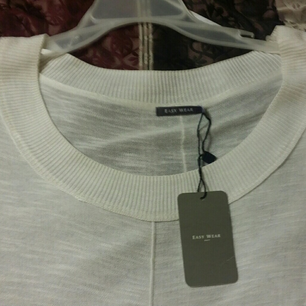 Light sweater. From El Corte Inglés Spain.