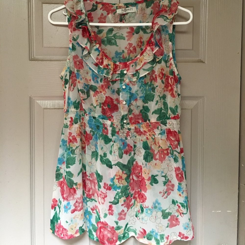 Sleeveless Blouse