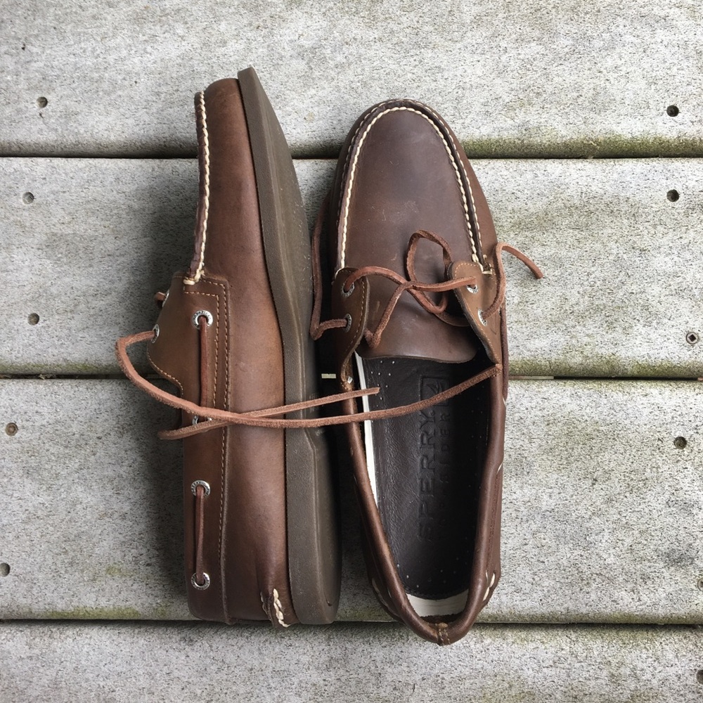 Size 11 Sperry Authentic Original 2-eye Boat Shoe