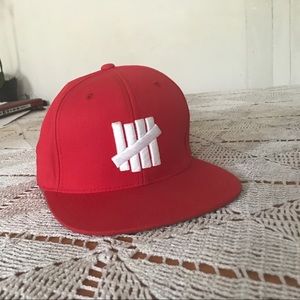 Undefeated 5 strike snap back