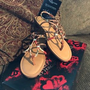 Fergalicious Sandals (Goldy) 8.5