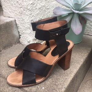 Madewell Crisscross Frida Sandal (Size 9)