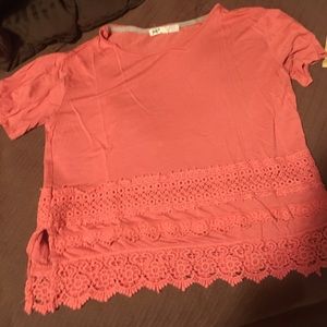 Short pink top