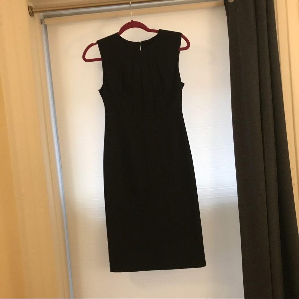 Wool black Club Monaco knee length dress