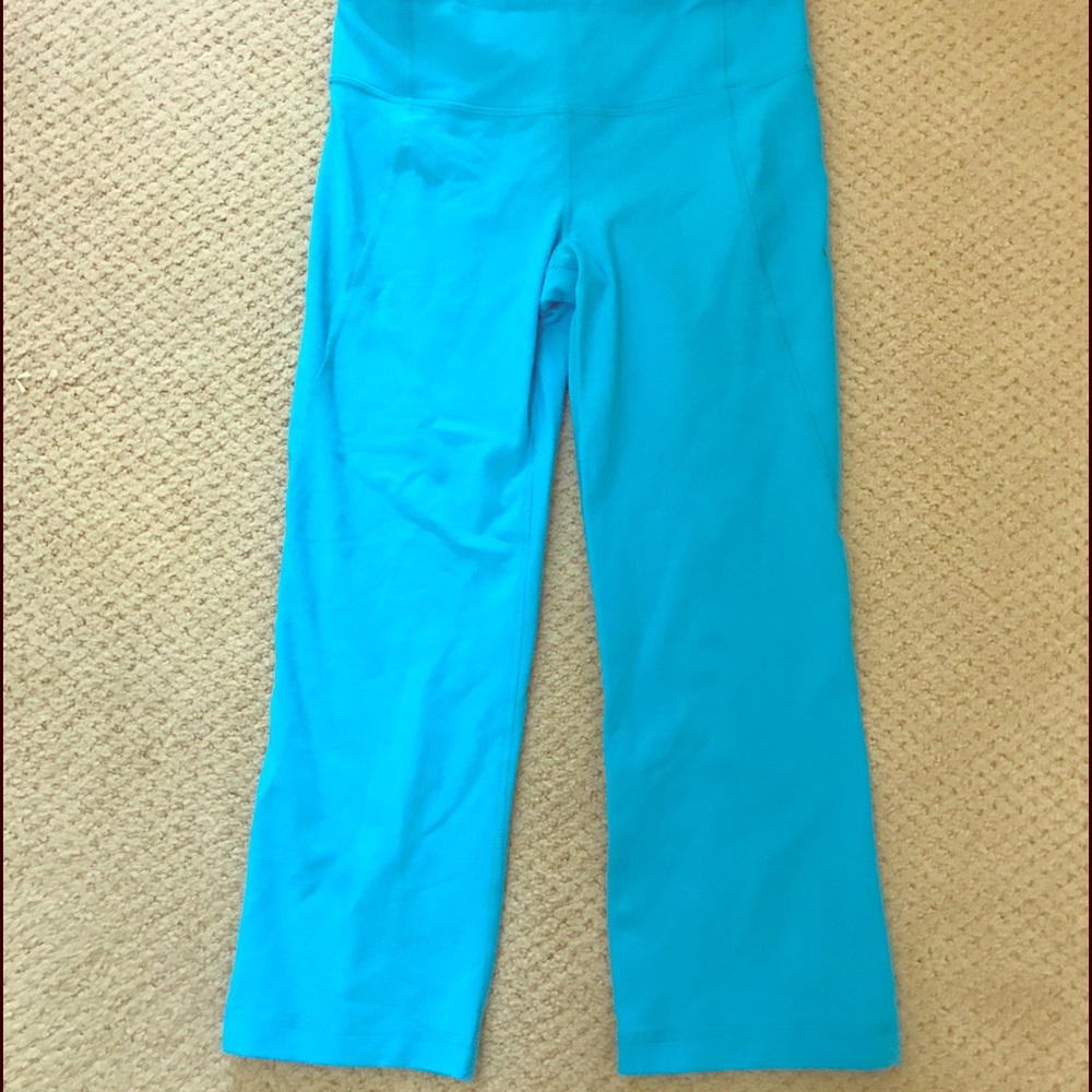 Lululemon Crops Blue