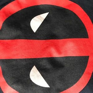 Marvel dead pool shirt