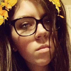 Meet your Posher, Rebekah