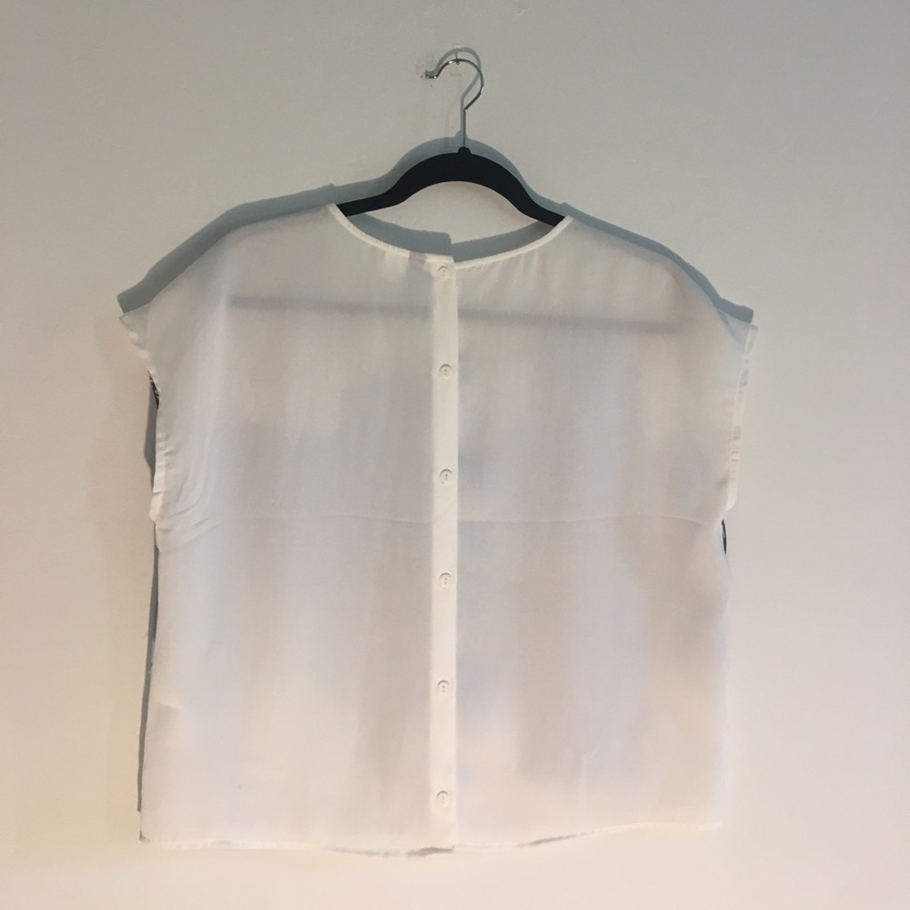 Top - Picture 2 of 3