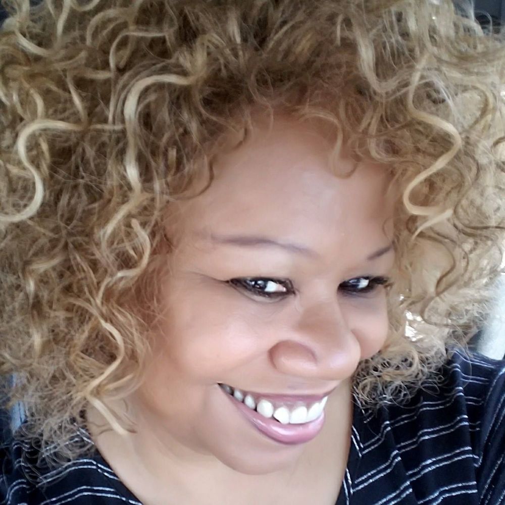 Meet your Posher, Jacqueline