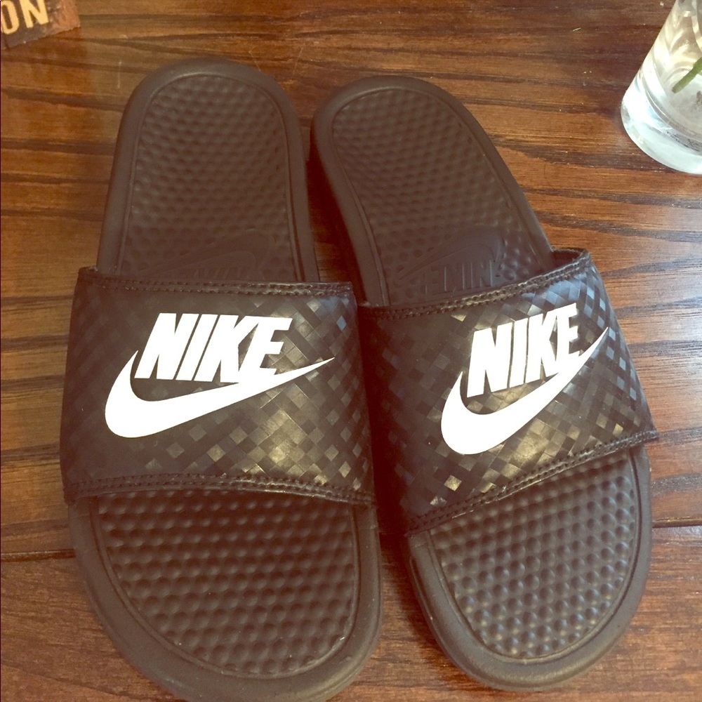 Women's Black Nike Slides Sz.9