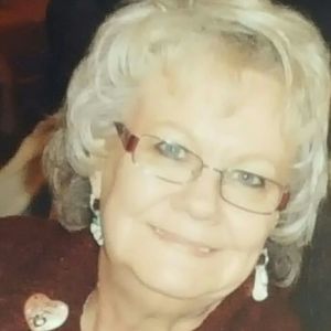 Meet your Posher, Connie