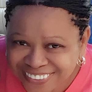 Meet your Posher, Liz